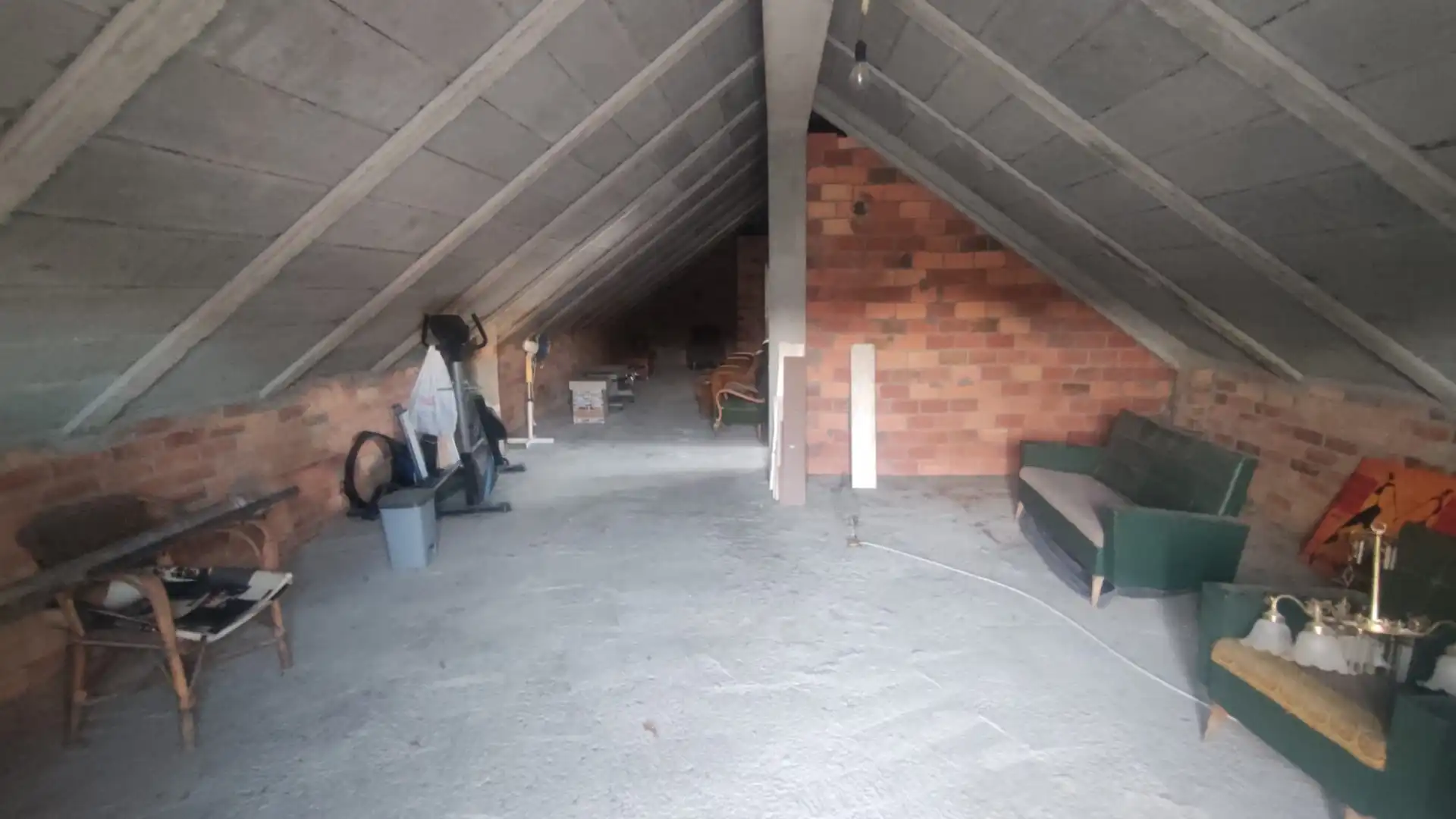 Casa o chalet en venta en San Cibrao das Viñas con Jardín privado, Terraza y Amueblado