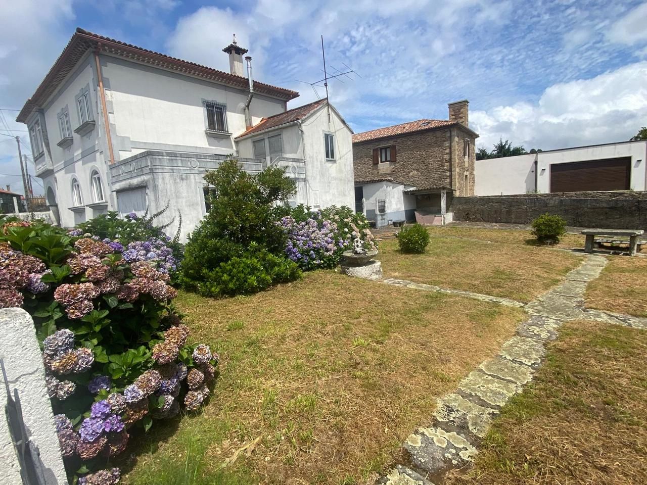 Jardí de Casa o xalet en venda en Zas amb Calefacció i Jardí privat