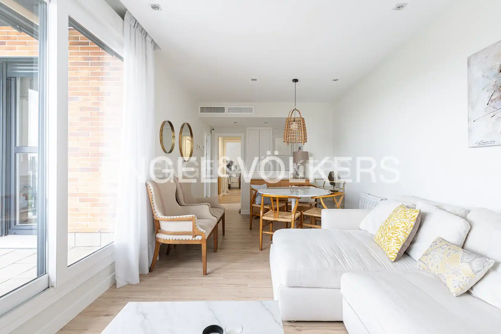 Wohnzimmer von Dachboden zum Verkauf in Majadahonda mit Klimaanlage, Heizung und Terrasse