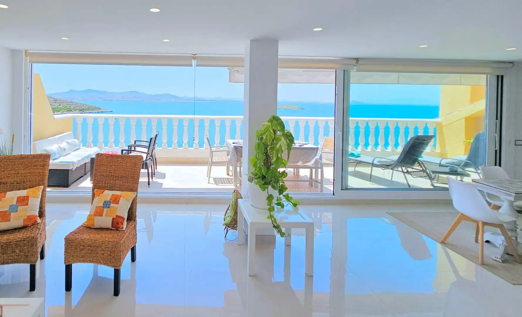 Living room of Ground floor for rent in La Manga del Mar Menor  with Air Conditioner, Heating and Terrace
