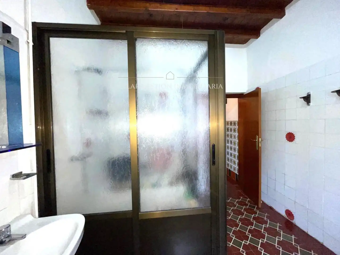 Bany de Casa o xalet en venda en San Pedro de Rozados amb Calefacció, Traster i Moblat