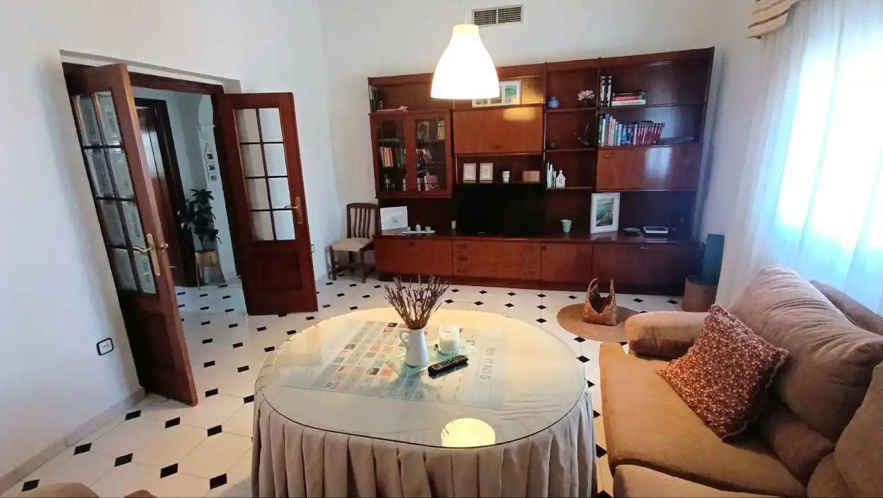 Sala d'estar de Pis en venda en Córdoba amb Aire condicionat, Calefacció i Terrassa