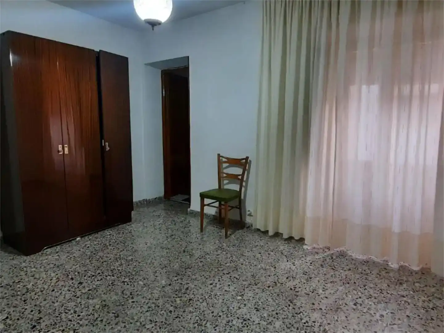 Sala d'estar de Pis en venda en Alhama de Granada amb Traster i Balcó