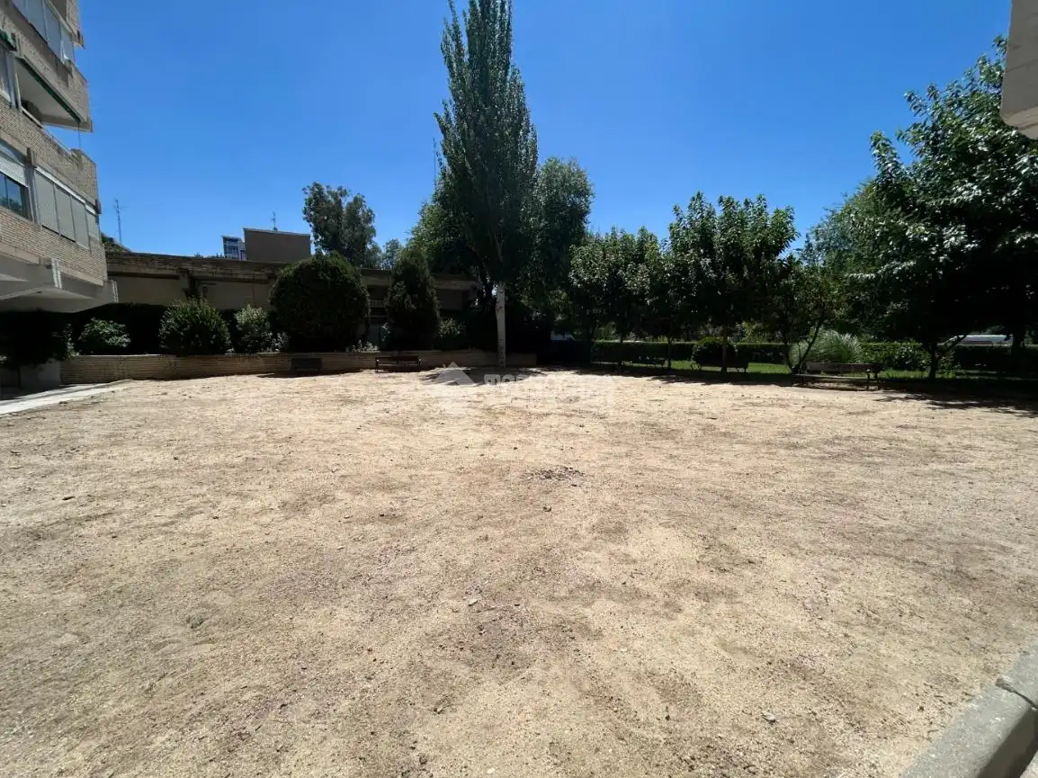 Piso en venta en Madrid con Aire acondicionado, Calefacción y Trastero