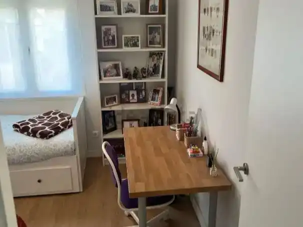 Dormitori de Pis en venda en Manzanares El Real amb Aire condicionat