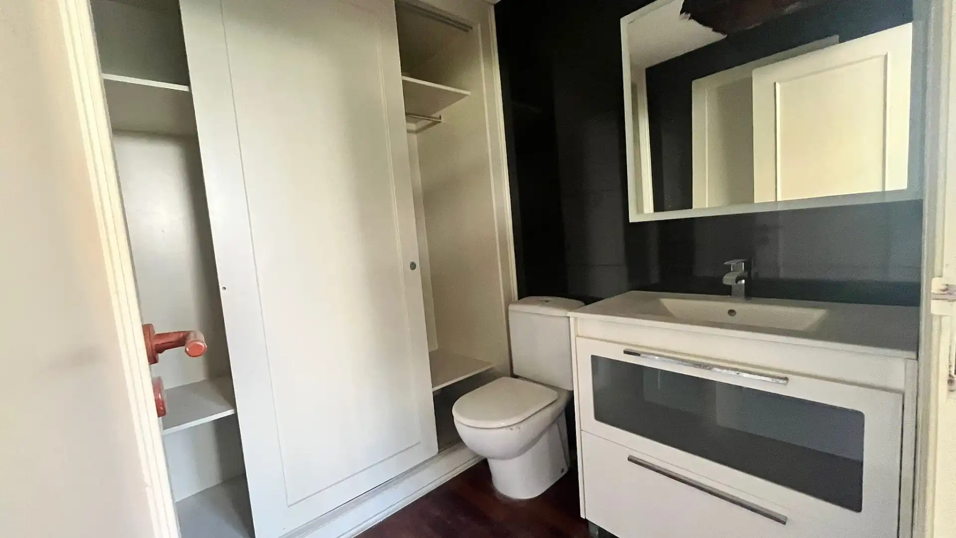 Badezimmer von Büro zur Miete in Sant Joan Despí