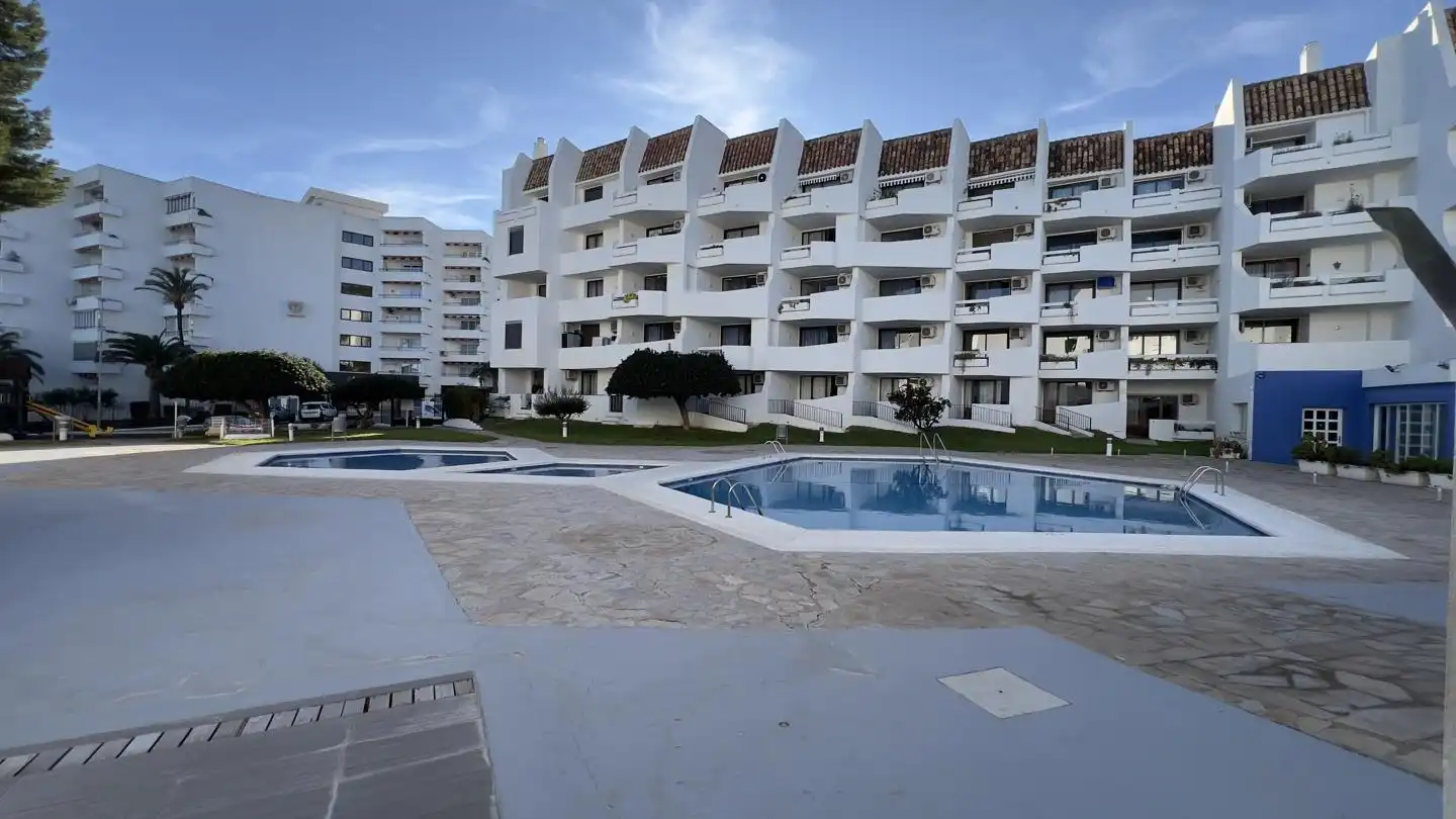 Exterior view of Flat for sale in Alcalà de Xivert  with Air Conditioner, Private garden and Terrace