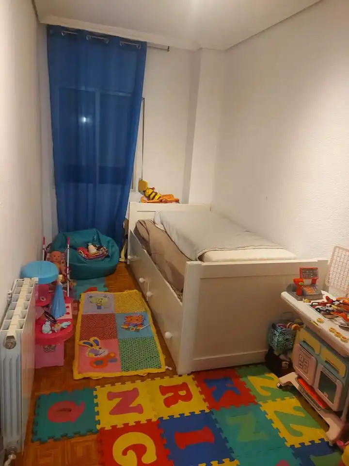 Habitación de Piso en venta en Alcalá de Henares con Calefacción y Terraza