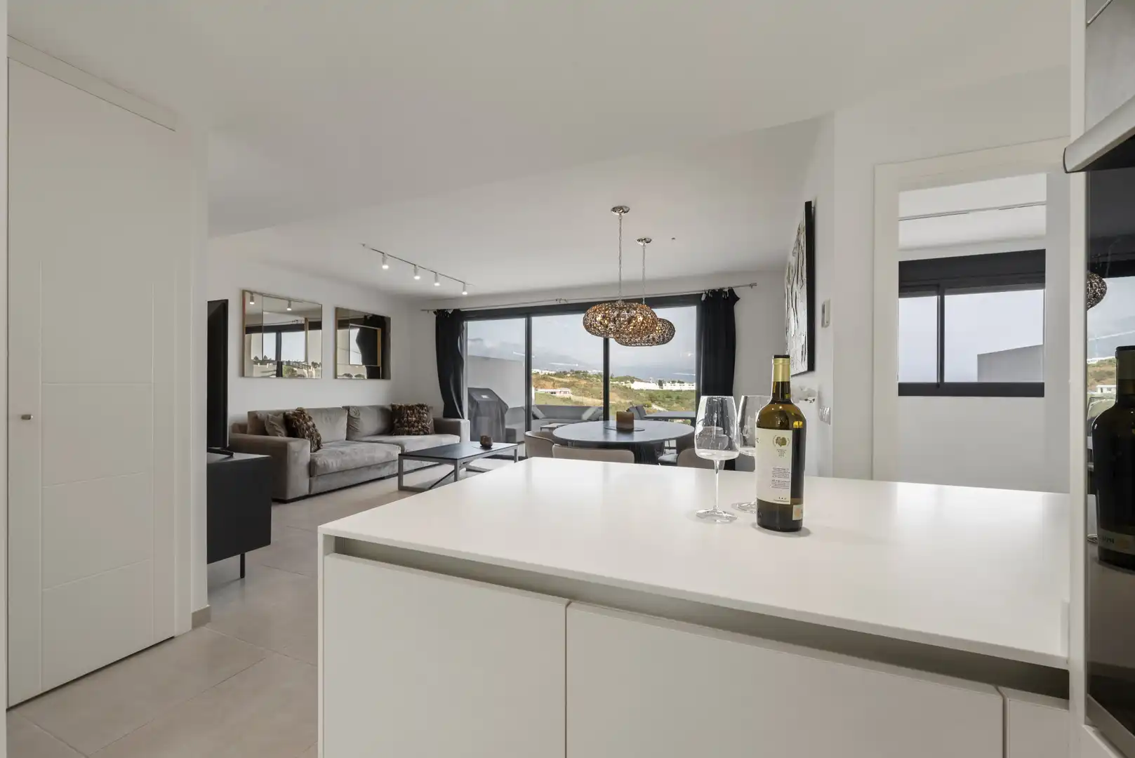Wohnzimmer von Dachboden zum Verkauf in Mijas mit Klimaanlage, Terrasse und Schwimmbad