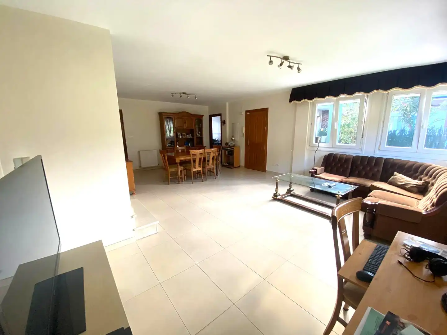 Sala de estar de Casa o chalet en venta en Castro-Urdiales con Calefacción, Jardín privado y Terraza