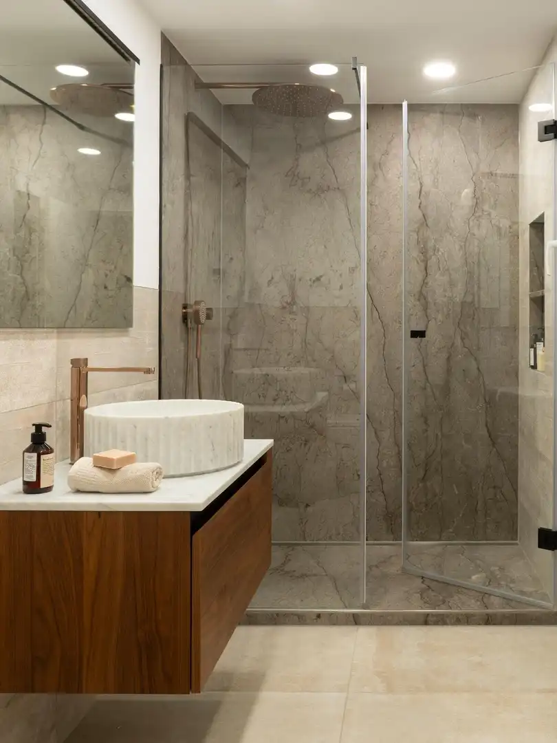 Bathroom of Apartments for sale in Calvià  with Air Conditioner, Heating and Terrace