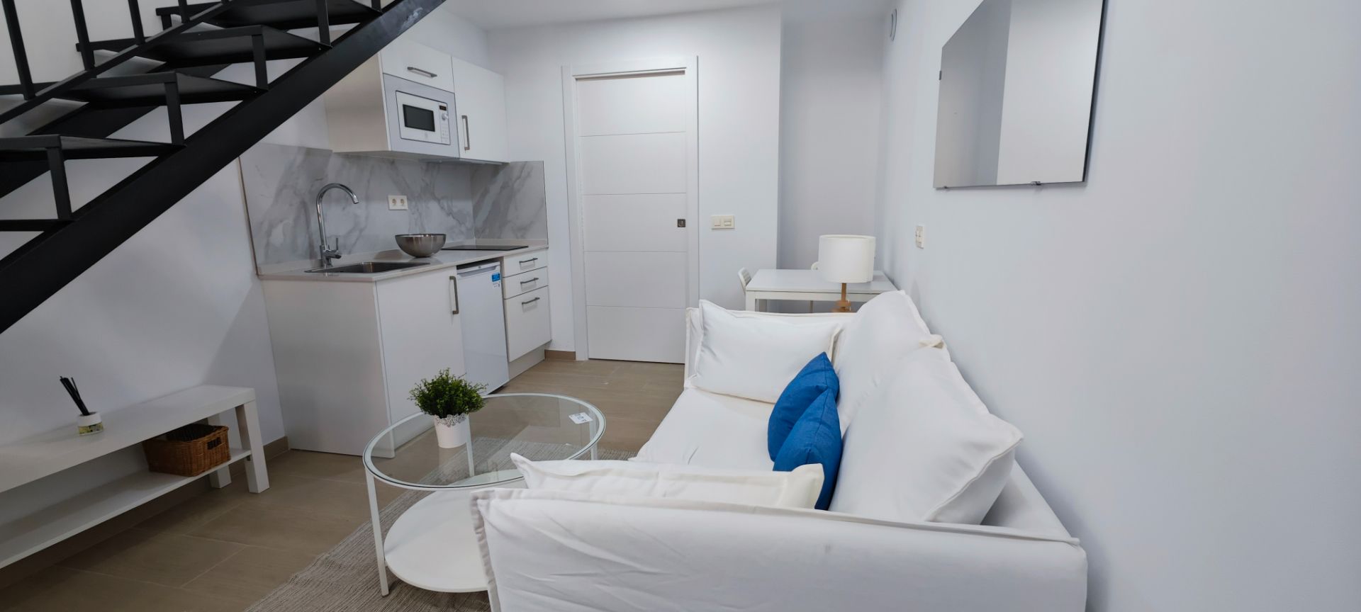 Habitación de Estudio de alquiler en Málaga Capital con Aire acondicionado, Amueblado y Lavadora