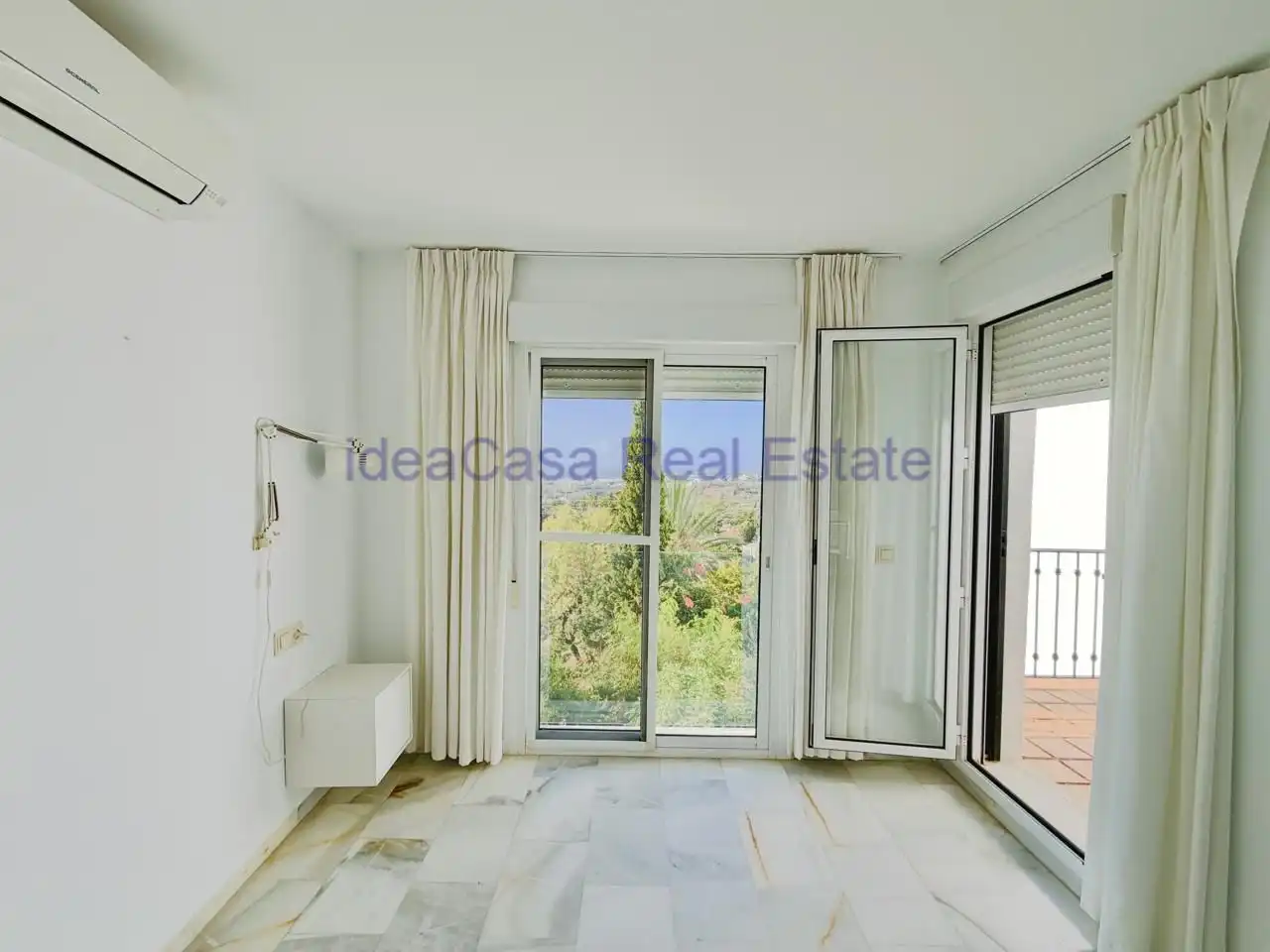 Casa pareada con piscina en venta en Urbanización La Casita Colorada, imagen 22