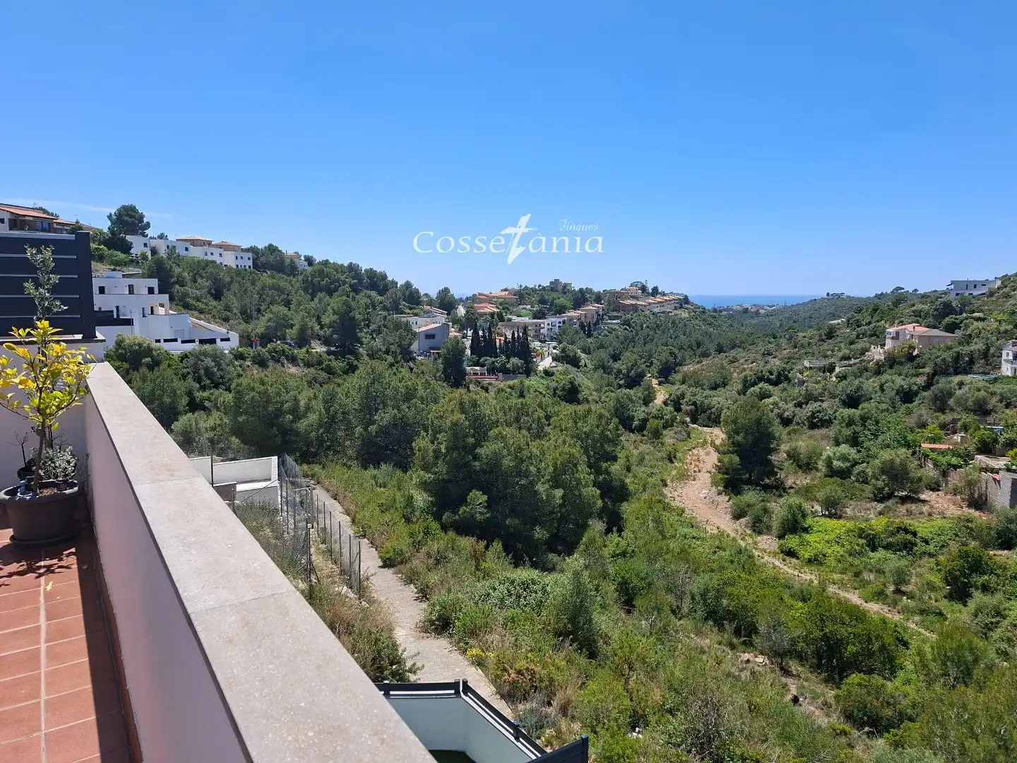 Vista exterior de Casa adosada en venda en Calafell amb Calefacció i Terrassa