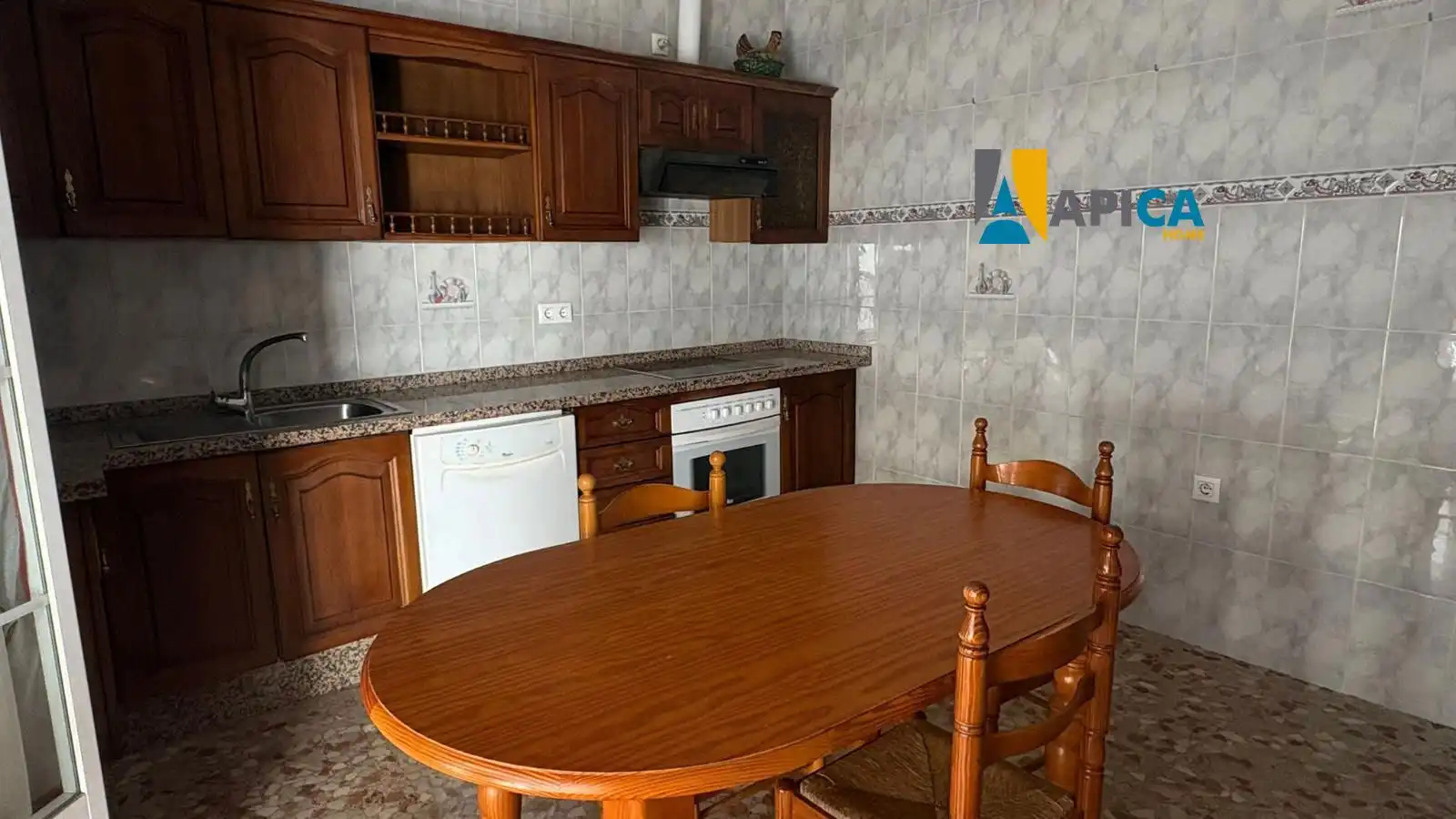 Küche von Haus oder Chalet zum Verkauf in Chiclana de la Frontera mit Terrasse und Möbliert