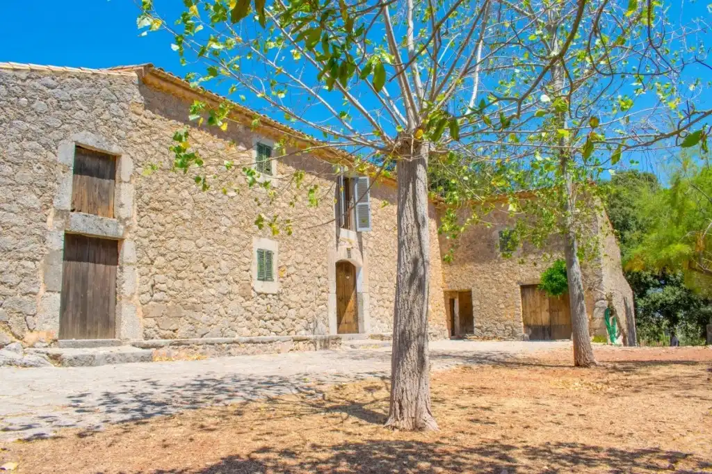 Casa rústica con jardín en venta en Escorca, imagen 13