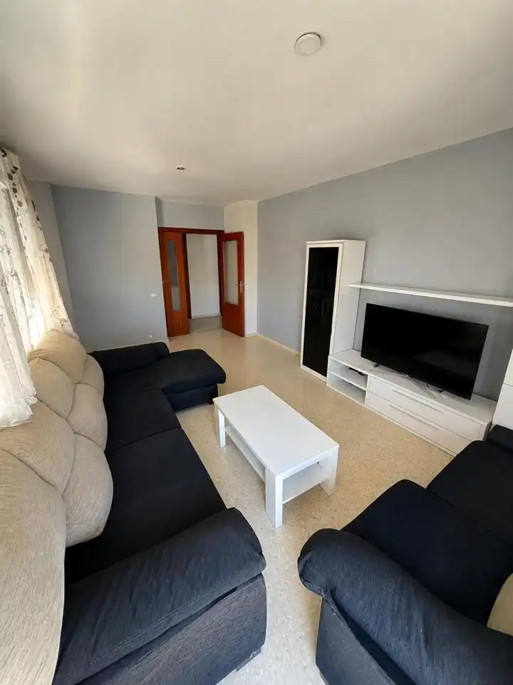 Piso con ascensor en venta en Avenida Elvas