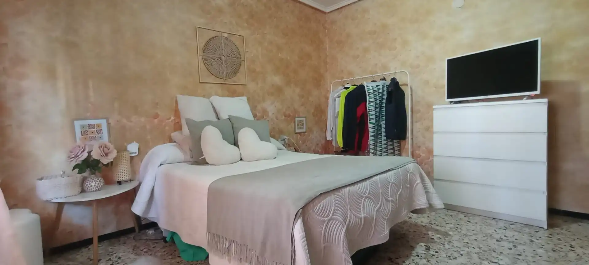 Dormitori de Apartament en venda en Santa Pola amb Balcó