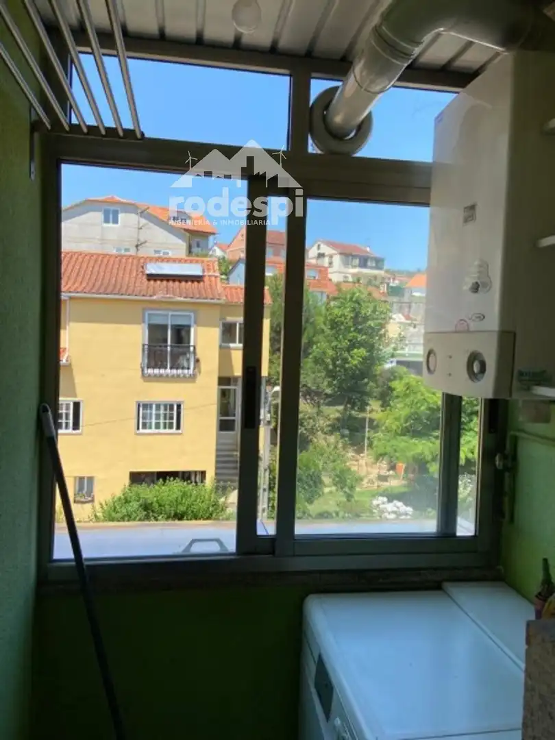 Vista exterior de Ático en venta en Vigo  con Calefacción, Trastero y Amueblado
