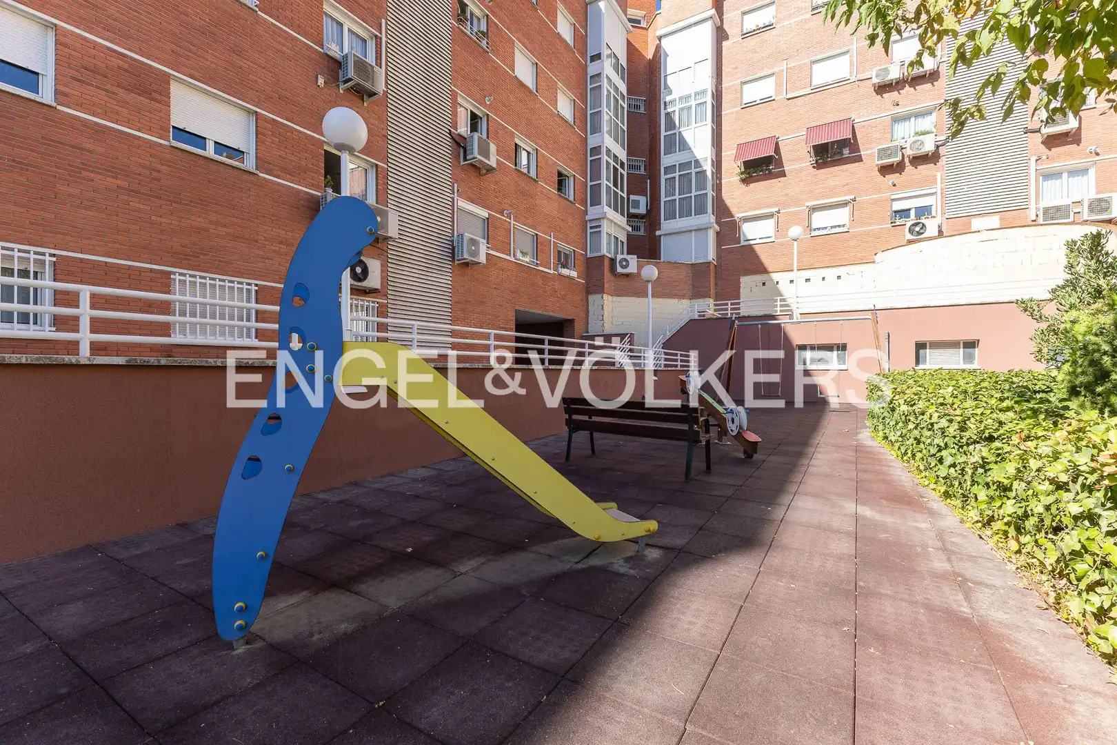 Terraza de Piso en venta en Madrid con Aire acondicionado, Calefacción y Piscina