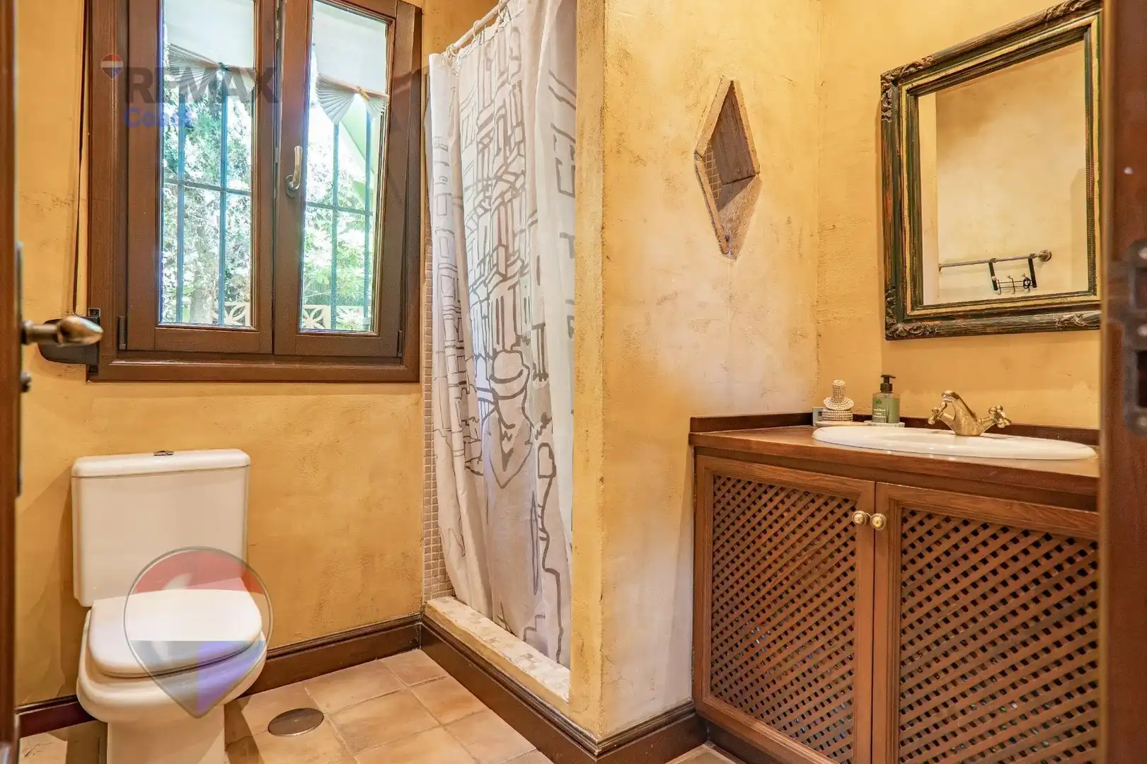 Baño de Casa o chalet en venta en Marbella con Calefacción, Jardín privado y Terraza