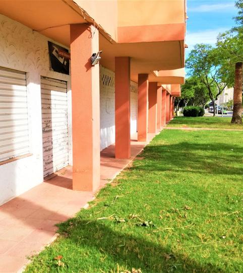 Photo 2 of Premises for rent in La Antilla, Huelva