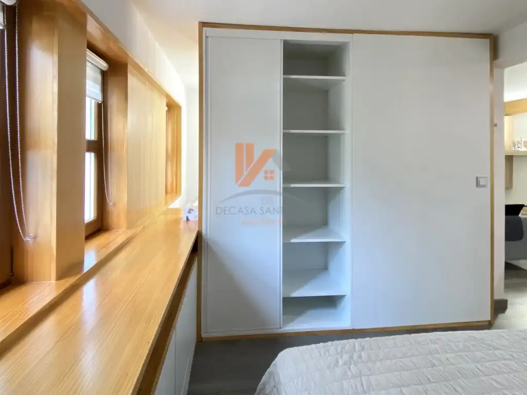 Schlafzimmer von Wohnung zur Miete in Santiago de Compostela  mit Möbliert