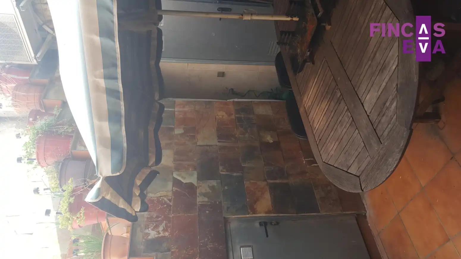 Casa adosada en venda en Sant Vicenç Dels Horts amb Calefacció, Terrassa i Traster