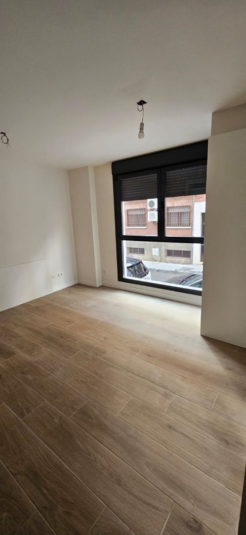 Bedroom of Flat for sale in  Madrid Capital  with Heating, Parquet flooring and Terrace