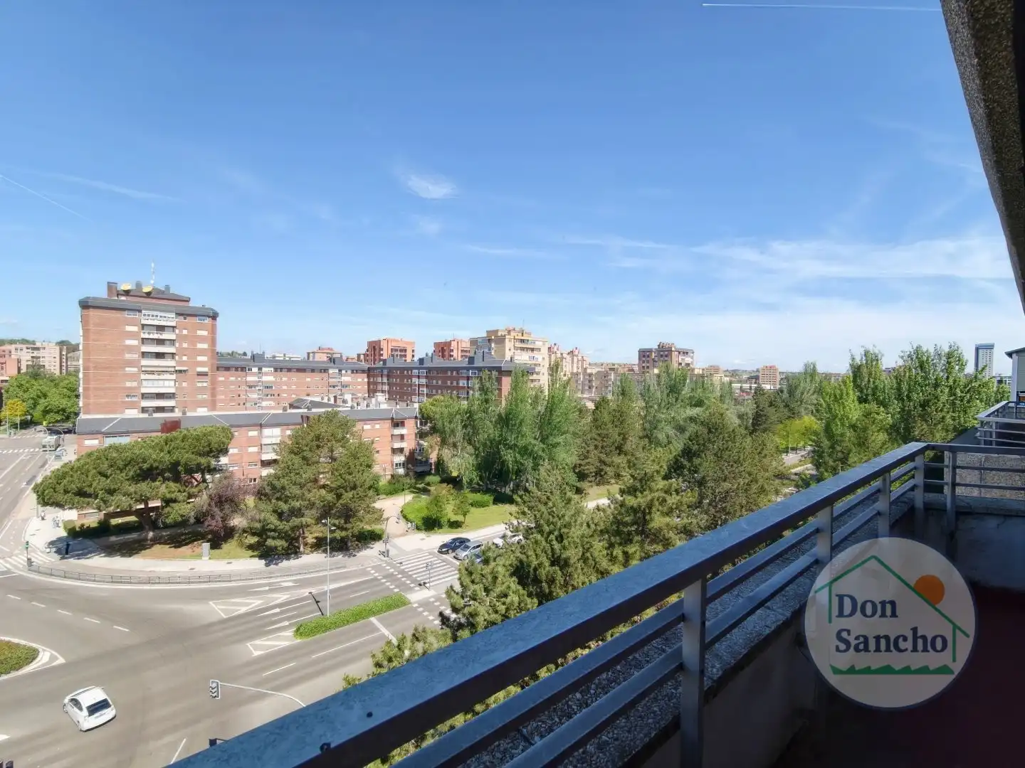 Vista exterior de Piso en venta en Valladolid con Calefacción, Terraza y Trastero