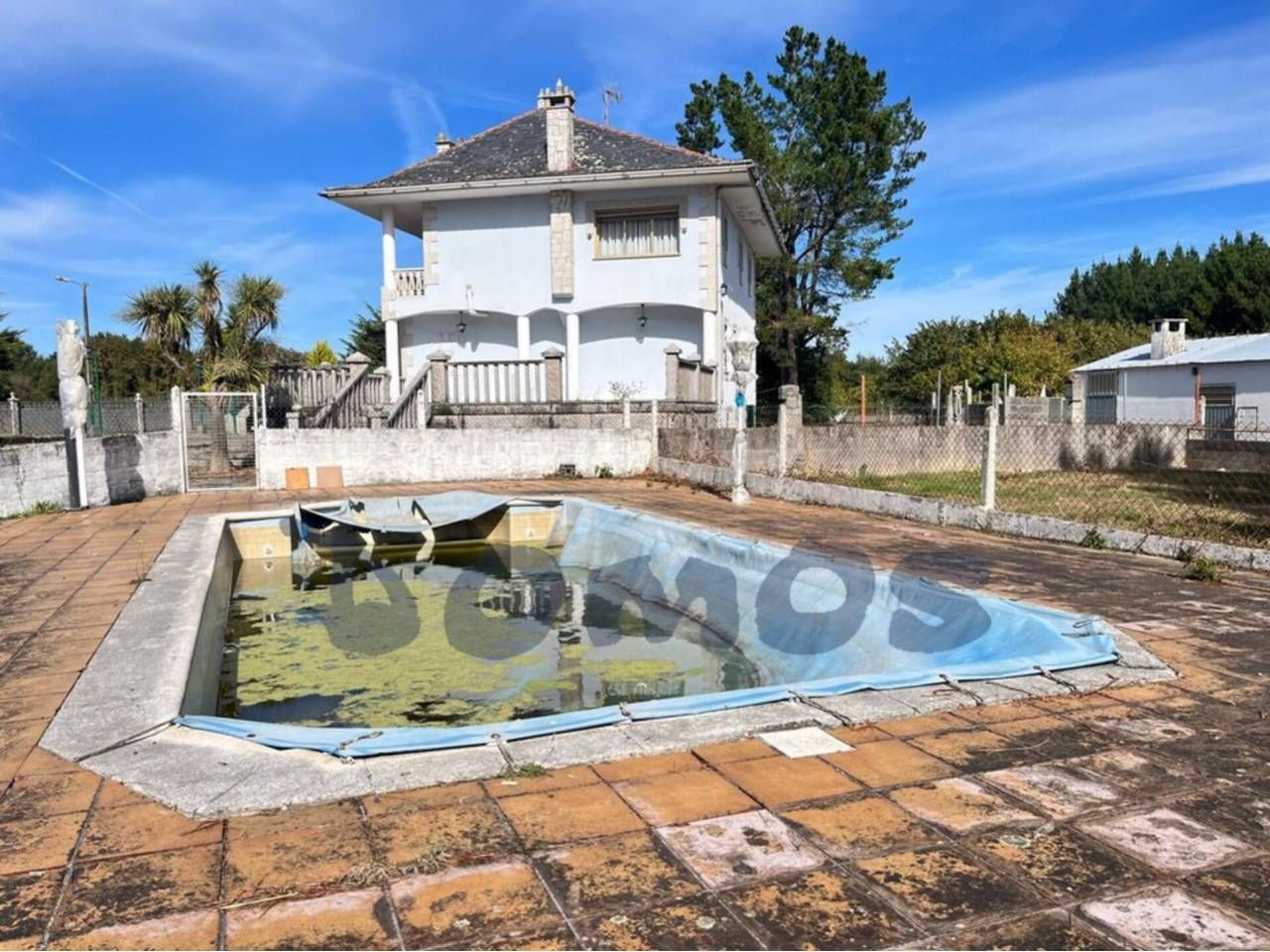 Piscina de Casa o chalet en venta en O Corgo   con Calefacción, Jardín privado y Amueblado