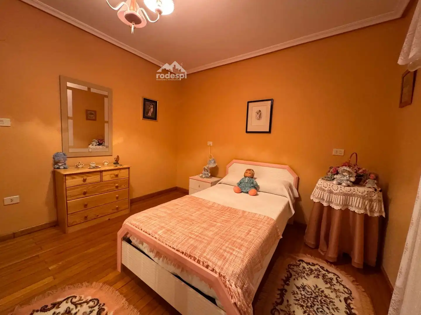 Habitación de Casa o chalet en venta en A Teixeira  con Trastero y Amueblado