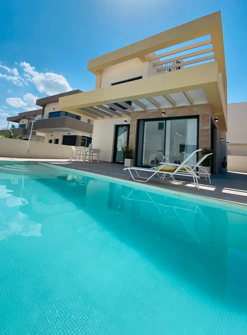 Villa con piscina in vendita a Calle Romero 78, imagen 4