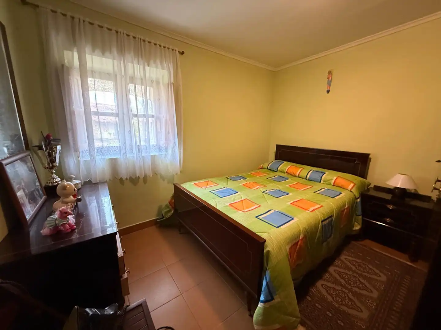 Schlafzimmer von Einfamilien-Reihenhaus zum Verkauf in Rasines mit Privatgarten, Terrasse und Abstellraum