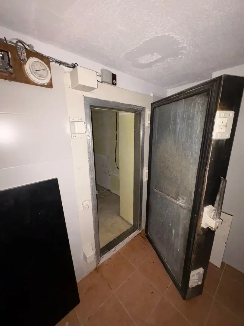 Commercial properties for rent in Girona  with Air Conditioner, Heating and Parquet flooring