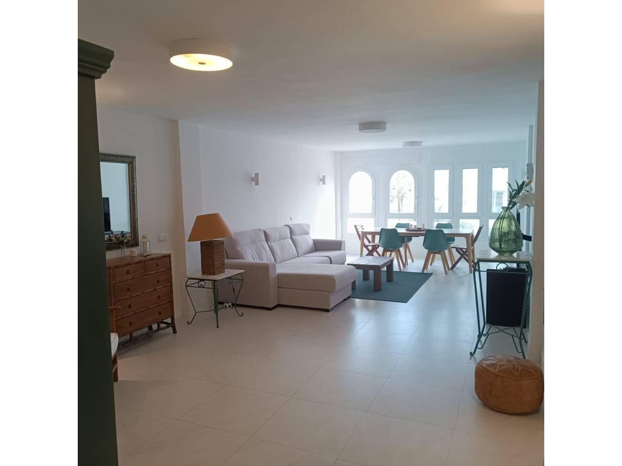 Living room of Flat to rent in Marbella  with Air Conditioner, Heating and Terrace