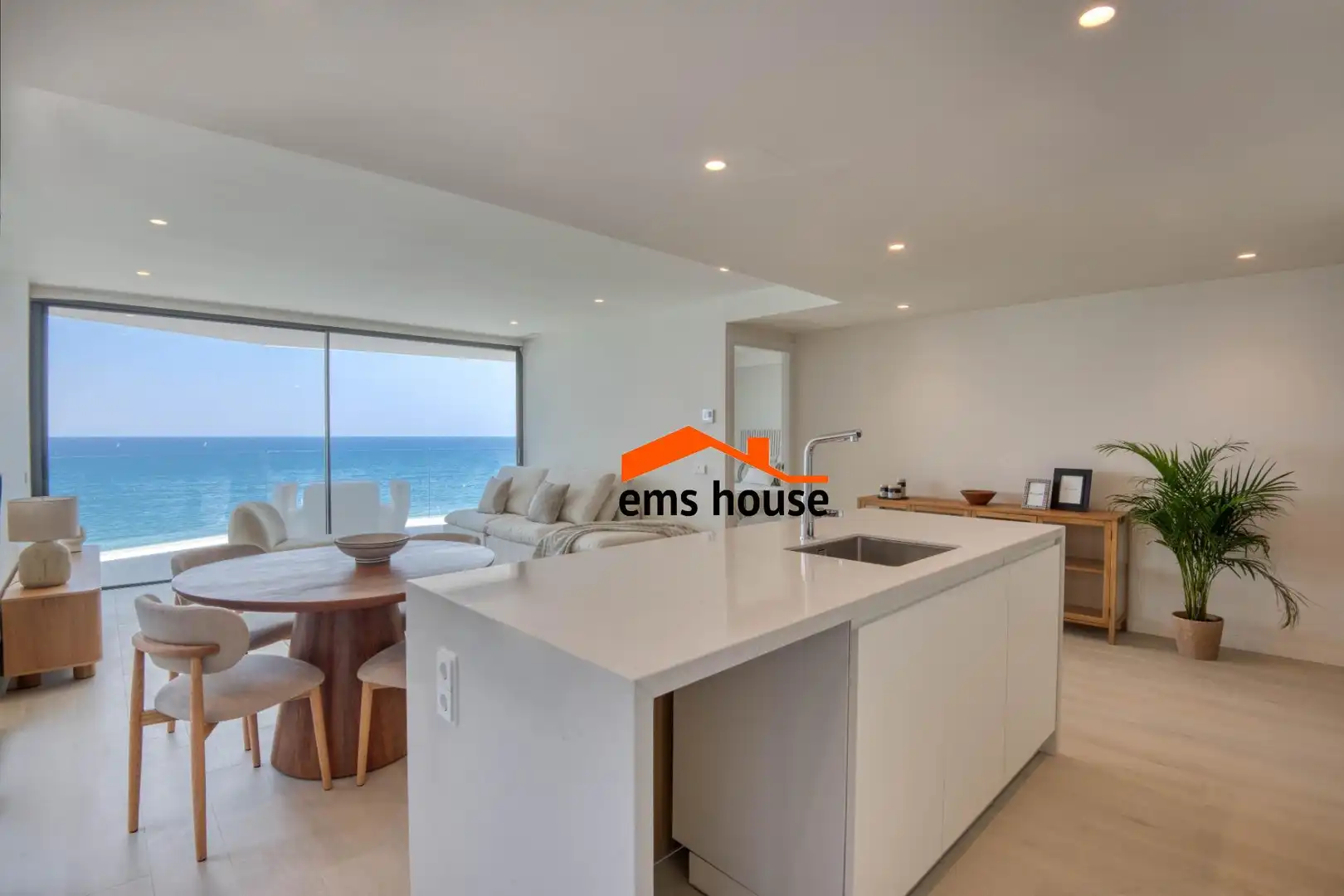 Cocina de Apartamento en venta en Calonge i Sant Antoni con Aire acondicionado, Calefacción y Jardín privado