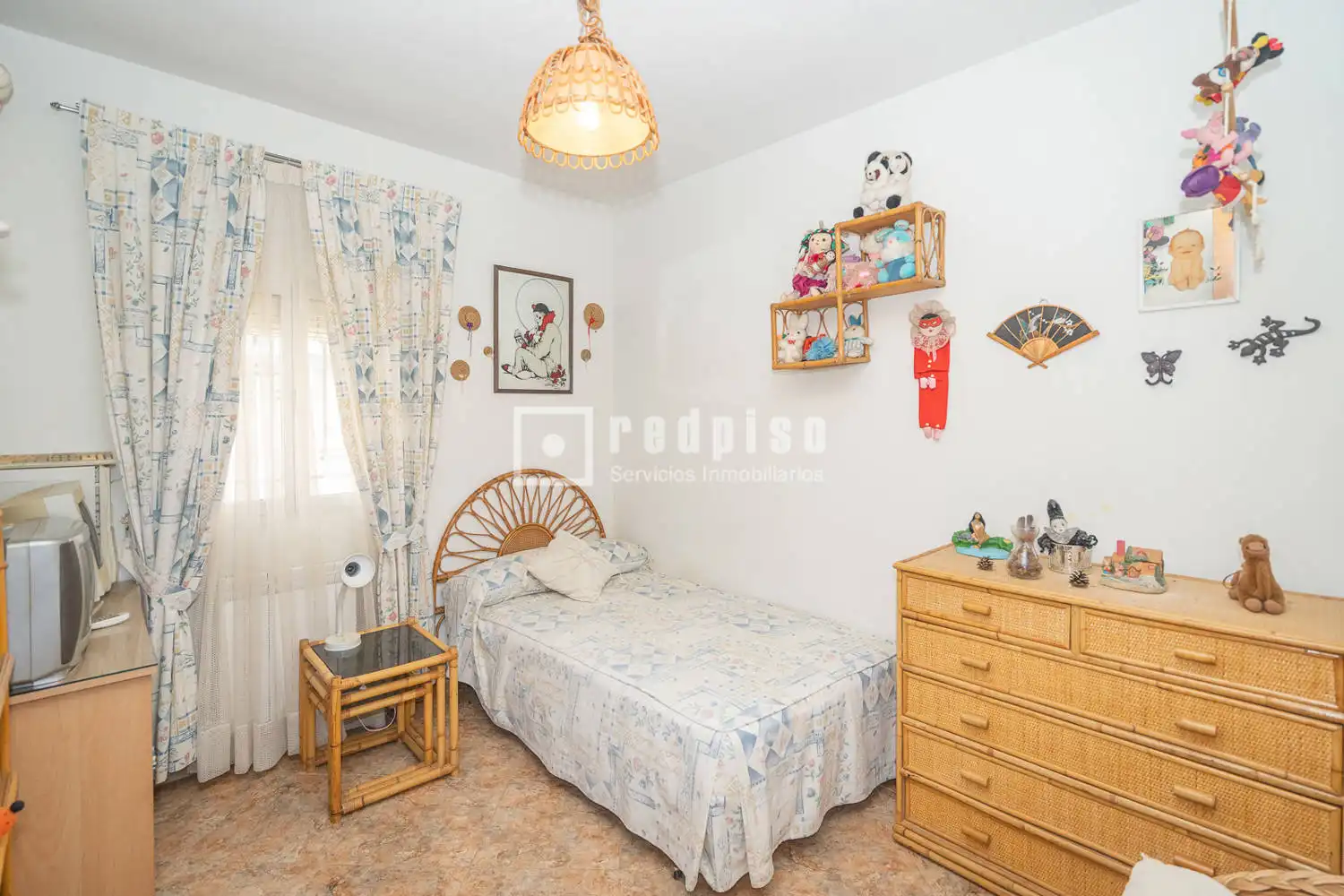 Bedroom of Houses for sale in Palomeque, Toledo