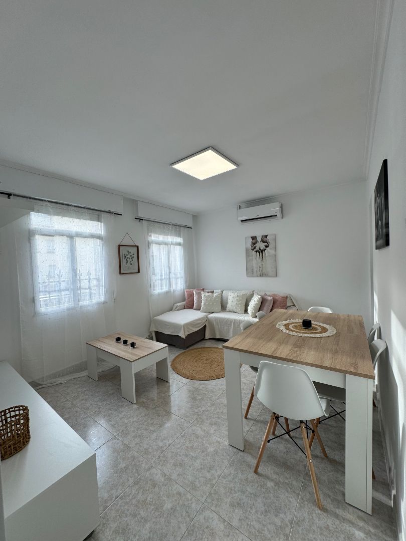 Living room of Flat for sale in Cedeira  with Air Conditioner, Heating and Furnished