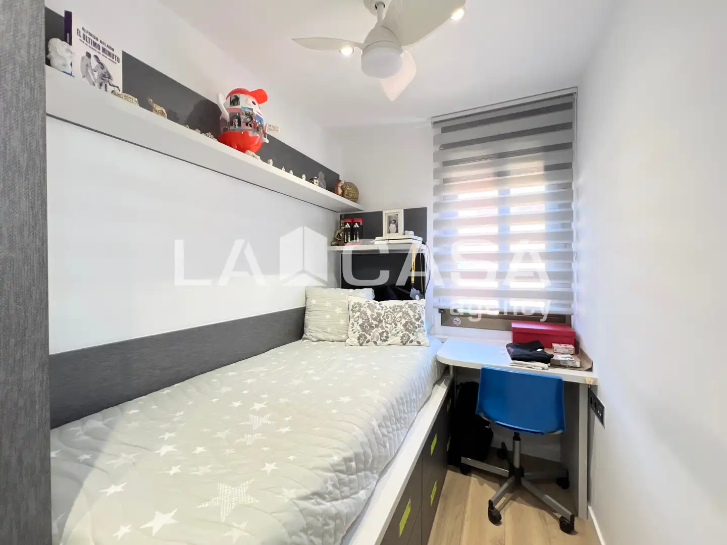 Habitación de Piso en venta en Badalona con Calefacción y Balcón