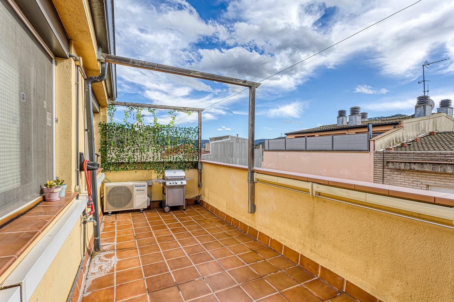 Terrace of Duplex for sale in Vilanova del Camí  with Terrace