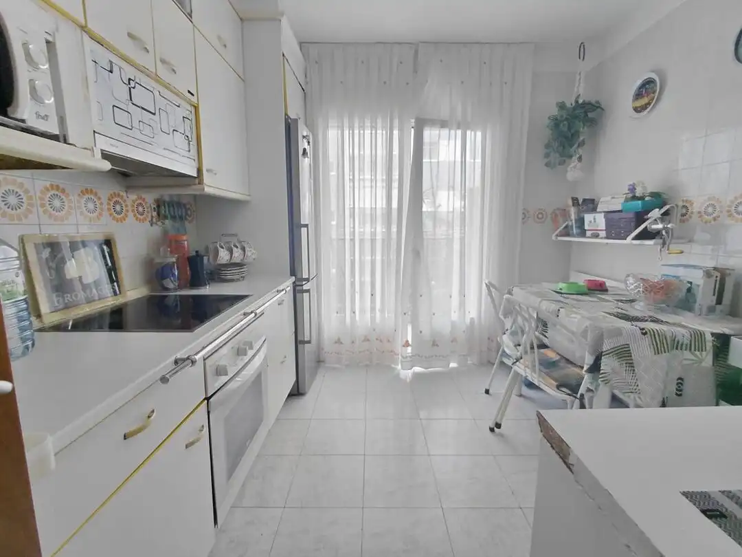 Cocina de Piso en venta en Barañáin / Barañain con Calefacción y Balcón