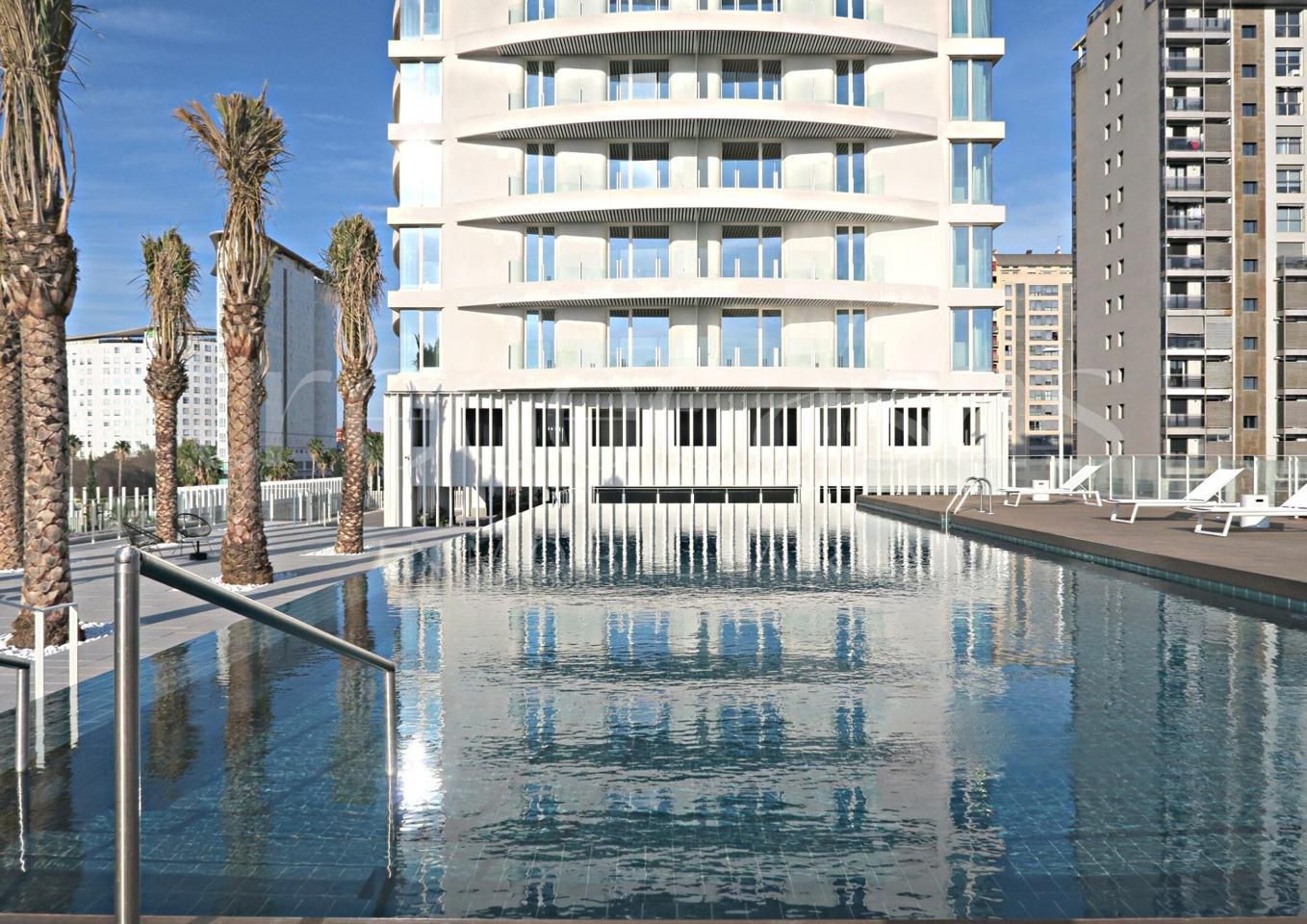Swimming pool of Flat to rent in  Valencia Capital  with Air Conditioner, Terrace and Furnished