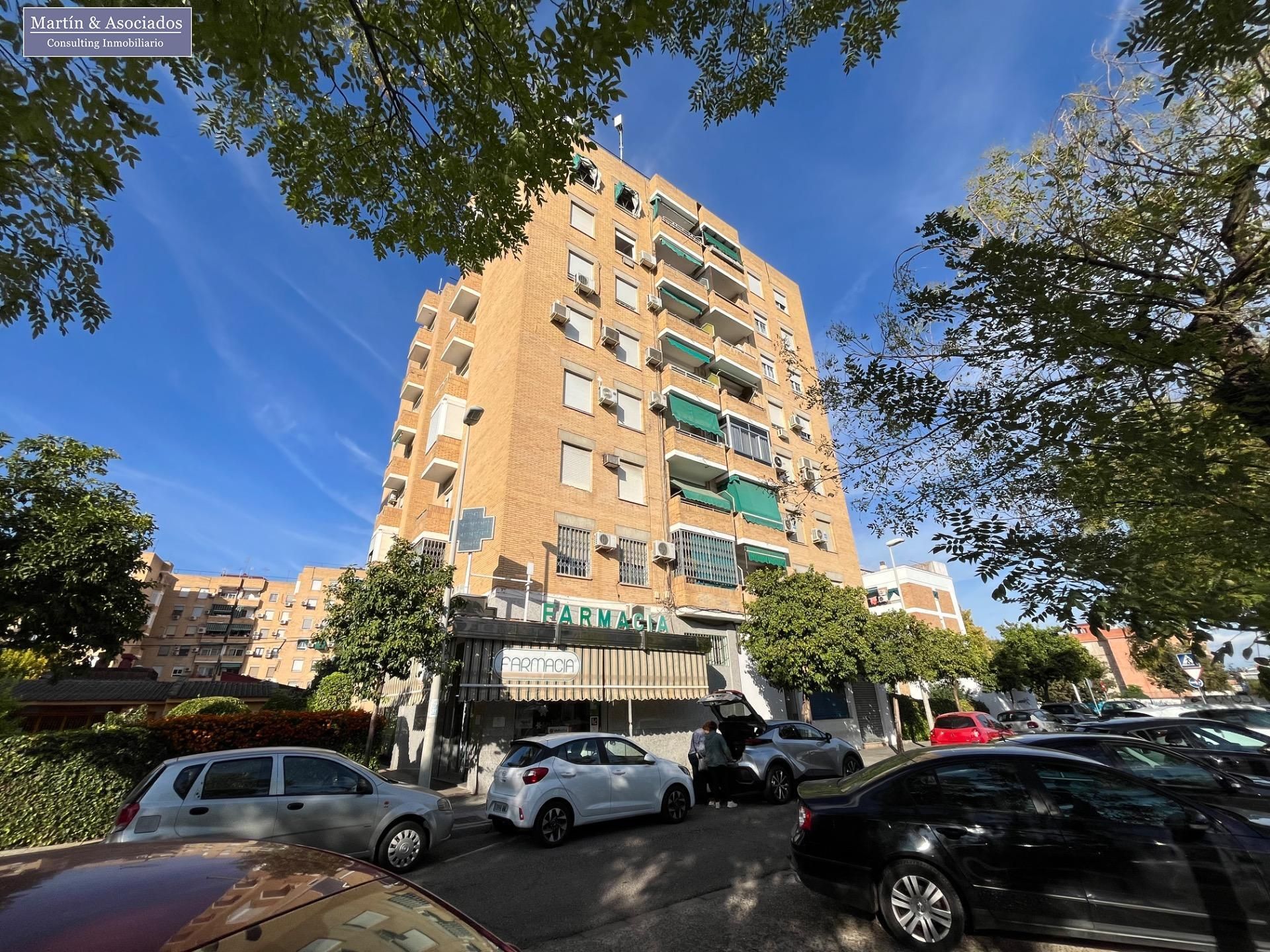 Exterior view of Flat for sale in  Córdoba Capital  with Alarm