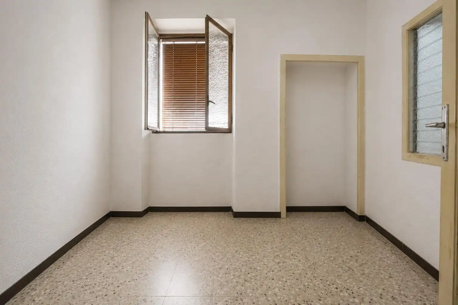 Bedroom of Houses for sale in El Morell