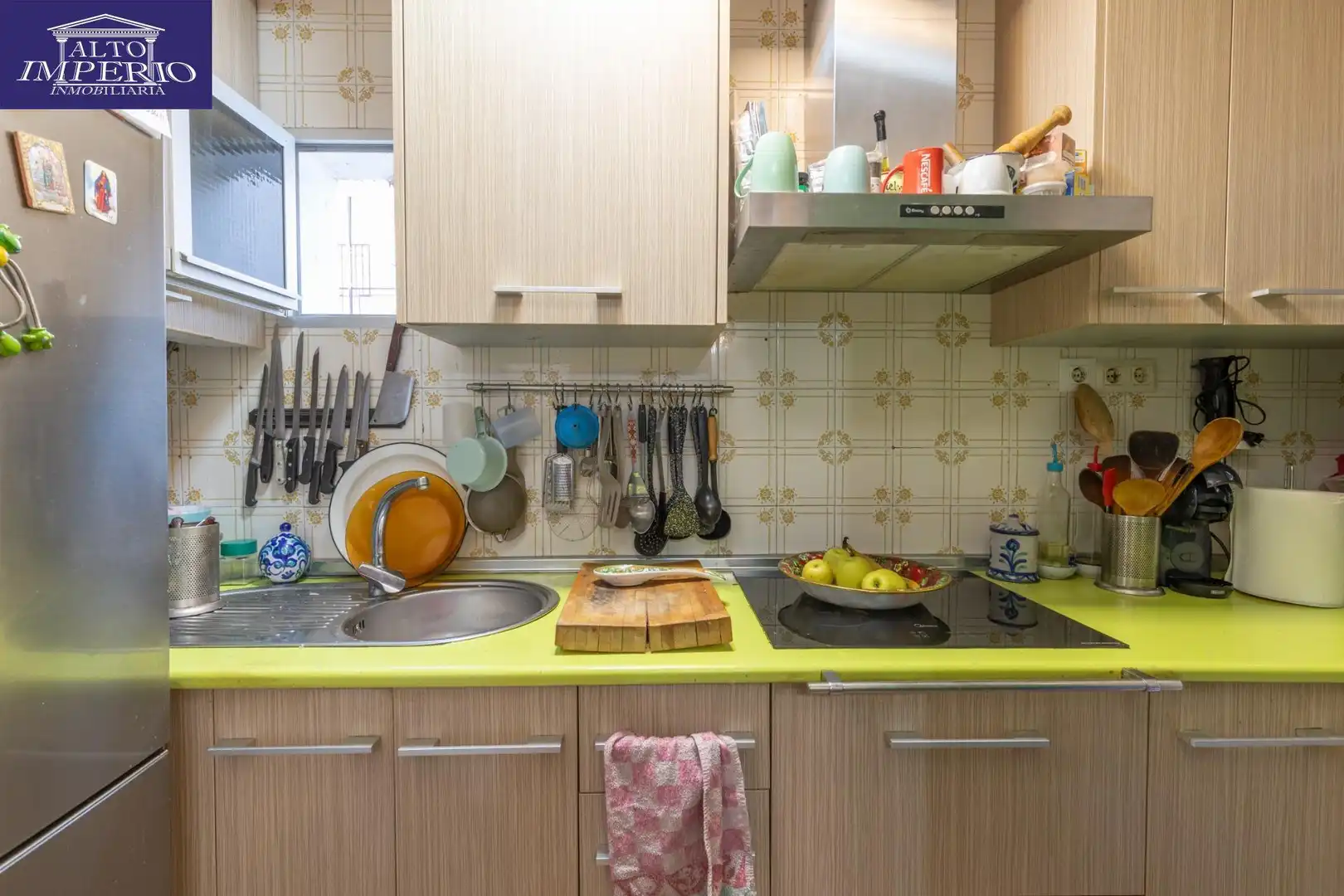 Kitchen of Flat for sale in Granada