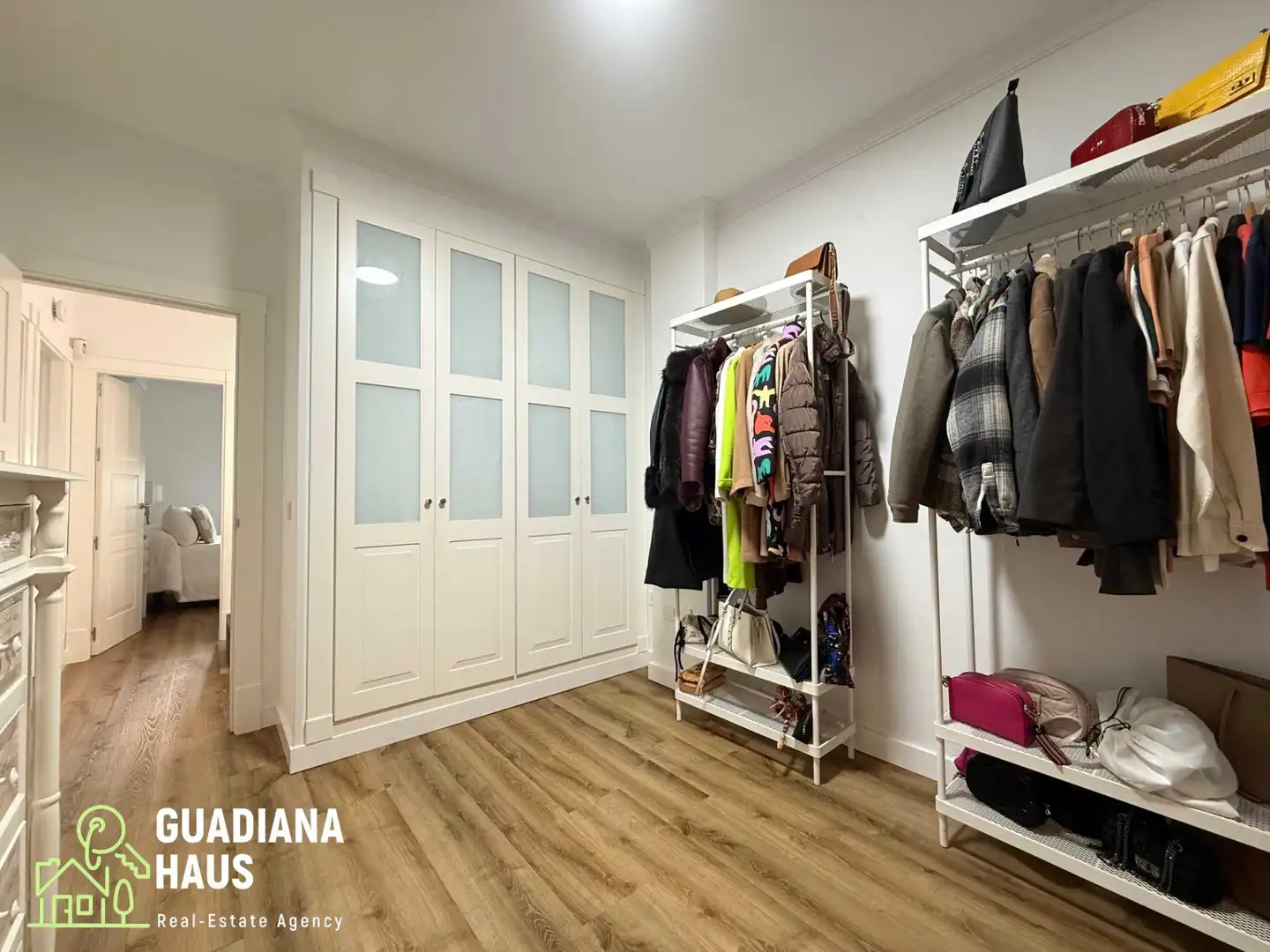 Dormitori de Apartament en venda en Ayamonte amb Aire condicionat, Jardí privat i Terrassa