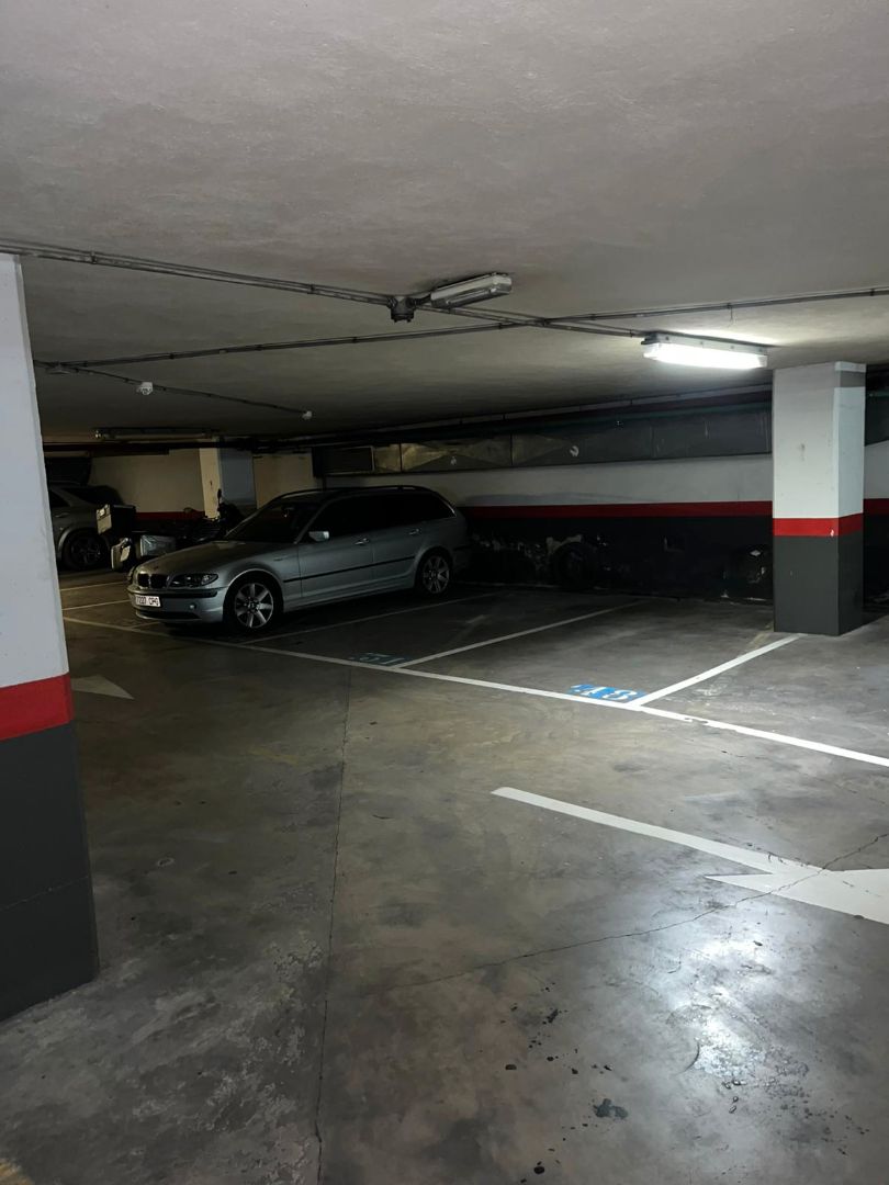 Parking of Garage for rent in  Valencia Capital