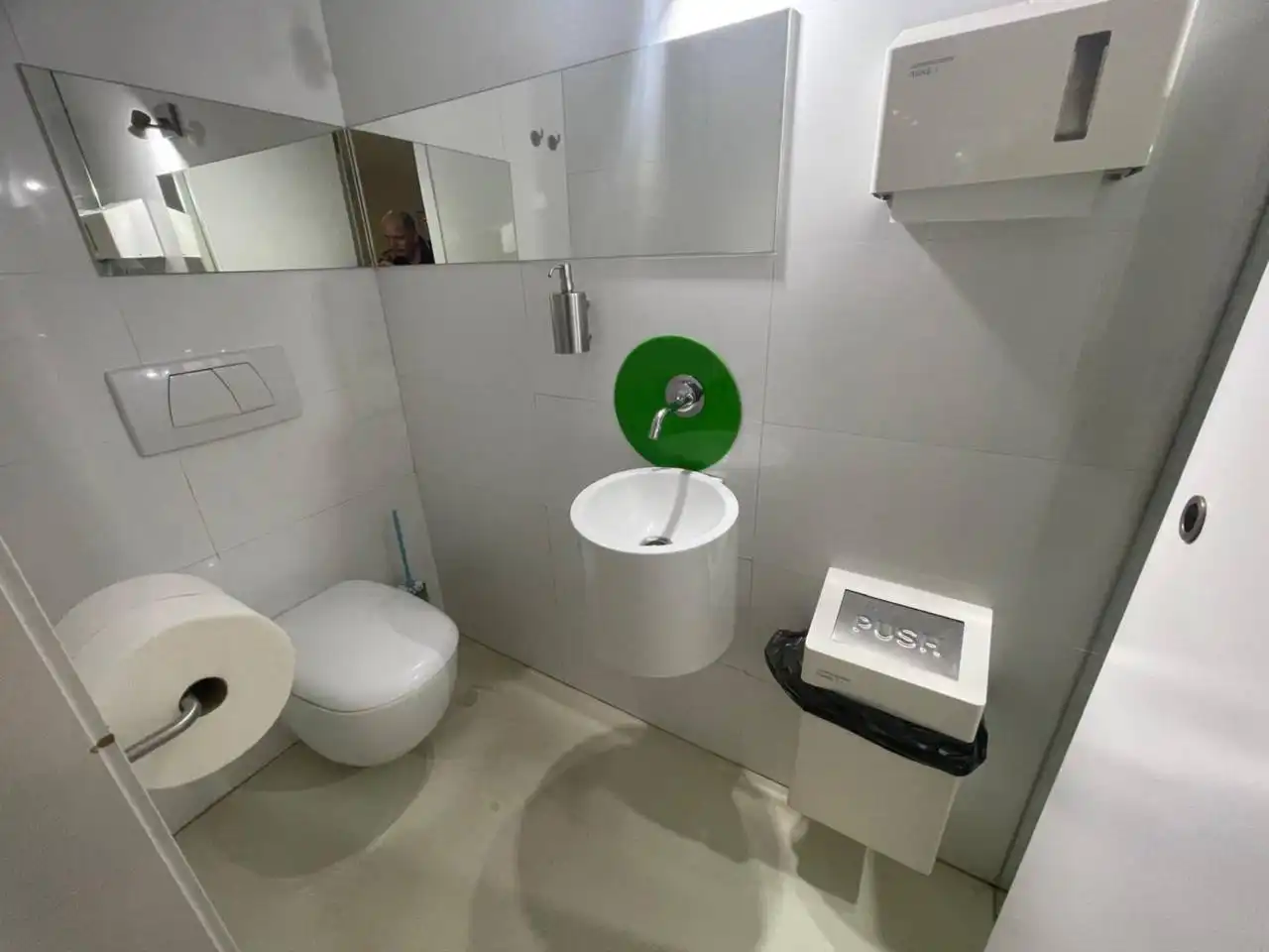 Office space for sale in Calle Bartolomé Pérez Casas, imagen 10
