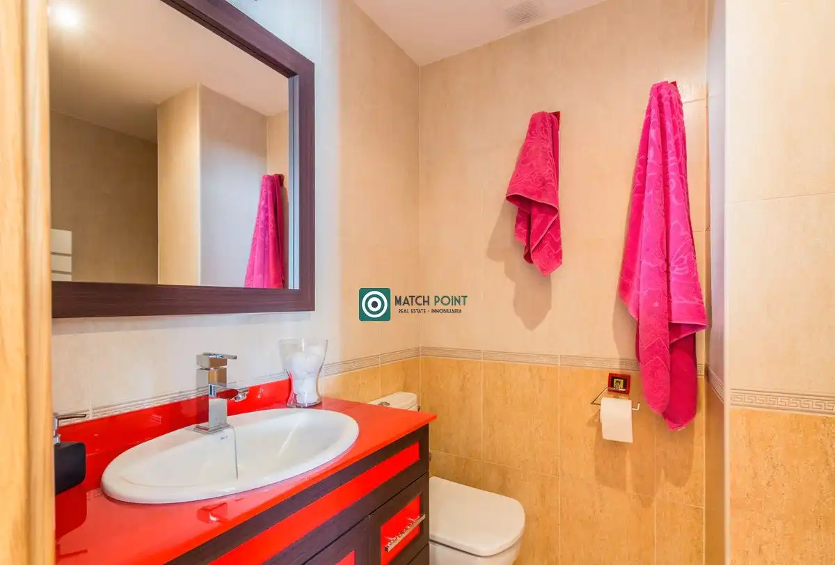 Detached homes for rent in Calle Rambla del Espinar, La Herradura centro